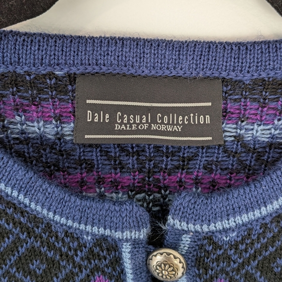 Dale Of Norway Casual Collection 100% New Wool Floral Cardigan Sweater Size S - Picture 6 of 9
